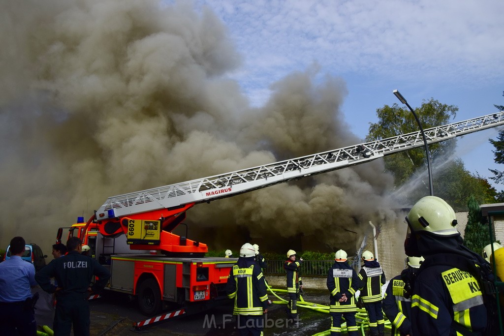 Feuer 2 Y Explo Koeln Hoehenhaus Scheuerhofstr P0082.JPG - Miklos Laubert